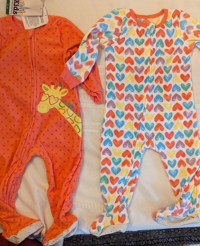 Kids Headquarters Orange and Multicolor Heart Footies/Blanket sleepers